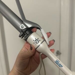 BaByliss Silver and White Hair Curler